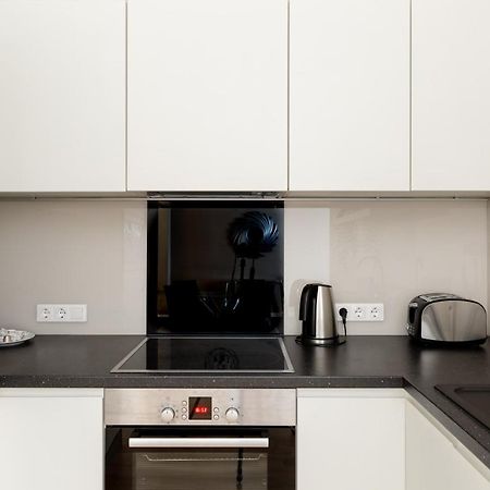 Lovely 2-Bedroom Apartment At The Vaci Street 부다페스트 외부 사진
